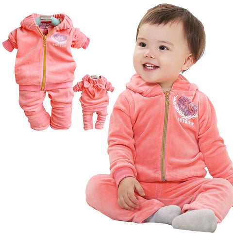 Anlencool Promotion Free Shipping Pose Infants Valley Girls' Suits High Quality Velvet Hooded Buck Models Baby Clothing Girl